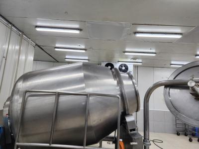 USED VACUUM TUMBLER WITH COOLING SYSTEM